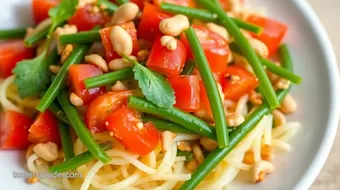 Quick Thai Papaya Salad - Refreshingly Crunchy